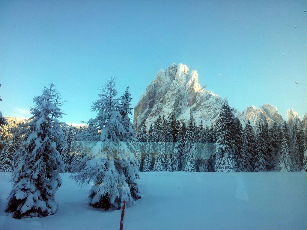 Garni Mezdi Hotel Santa Cristina Val Gardena Buitenkant foto