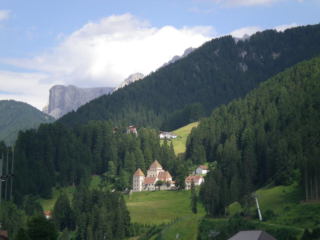 Garni Mezdi Hotel Santa Cristina Val Gardena Buitenkant foto